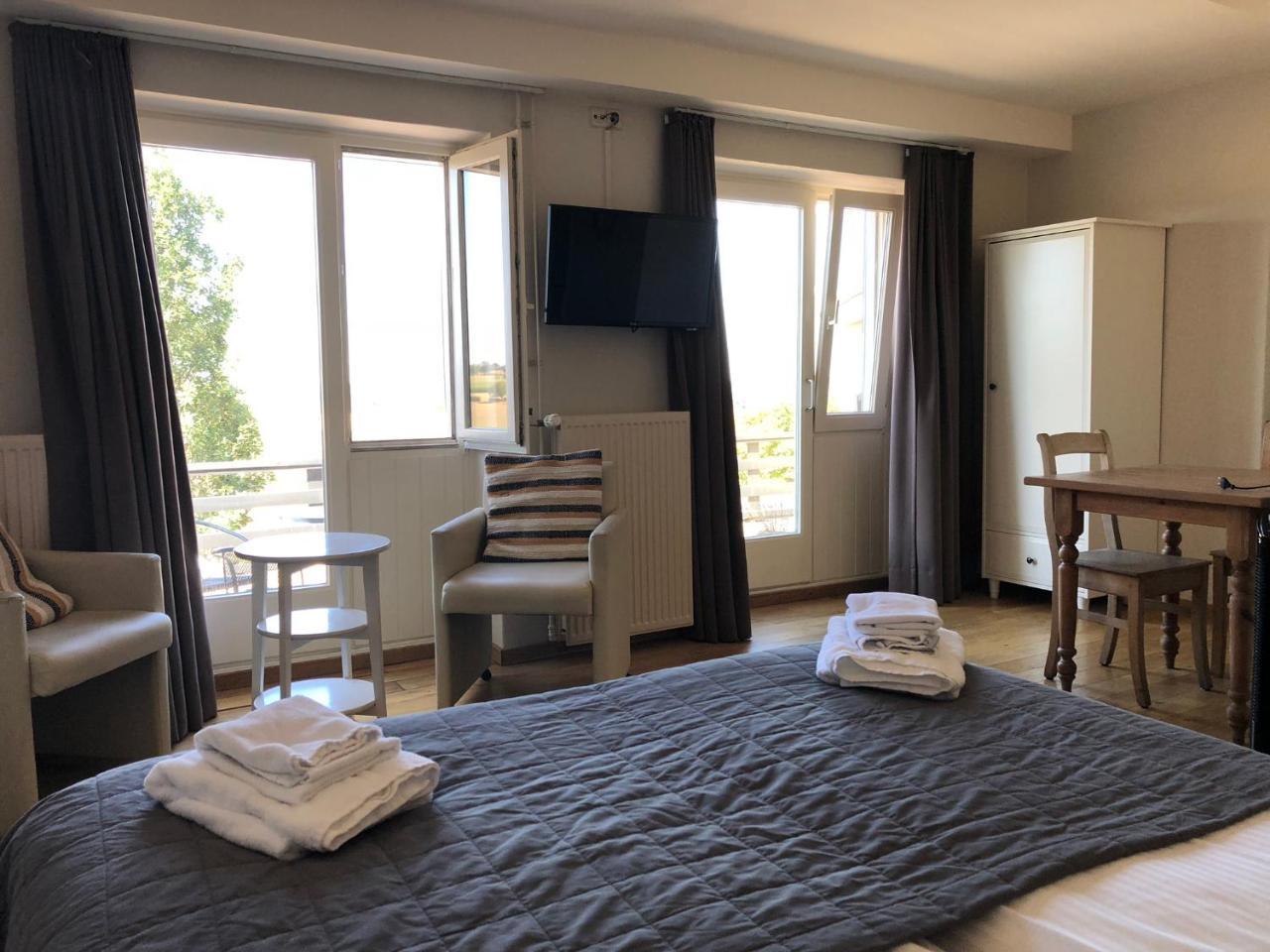 Hotel De Plank Noorbeek Εξωτερικό φωτογραφία